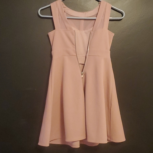 Girls formal dress - Picture 2 of 2